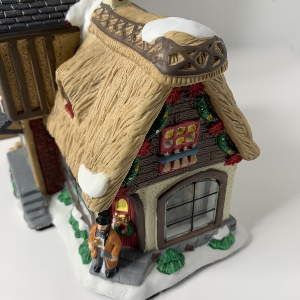 Lemax Enchanted Forest Glass Window House Mill Tavern Figurines Inside And Out - Picture 8 of 11